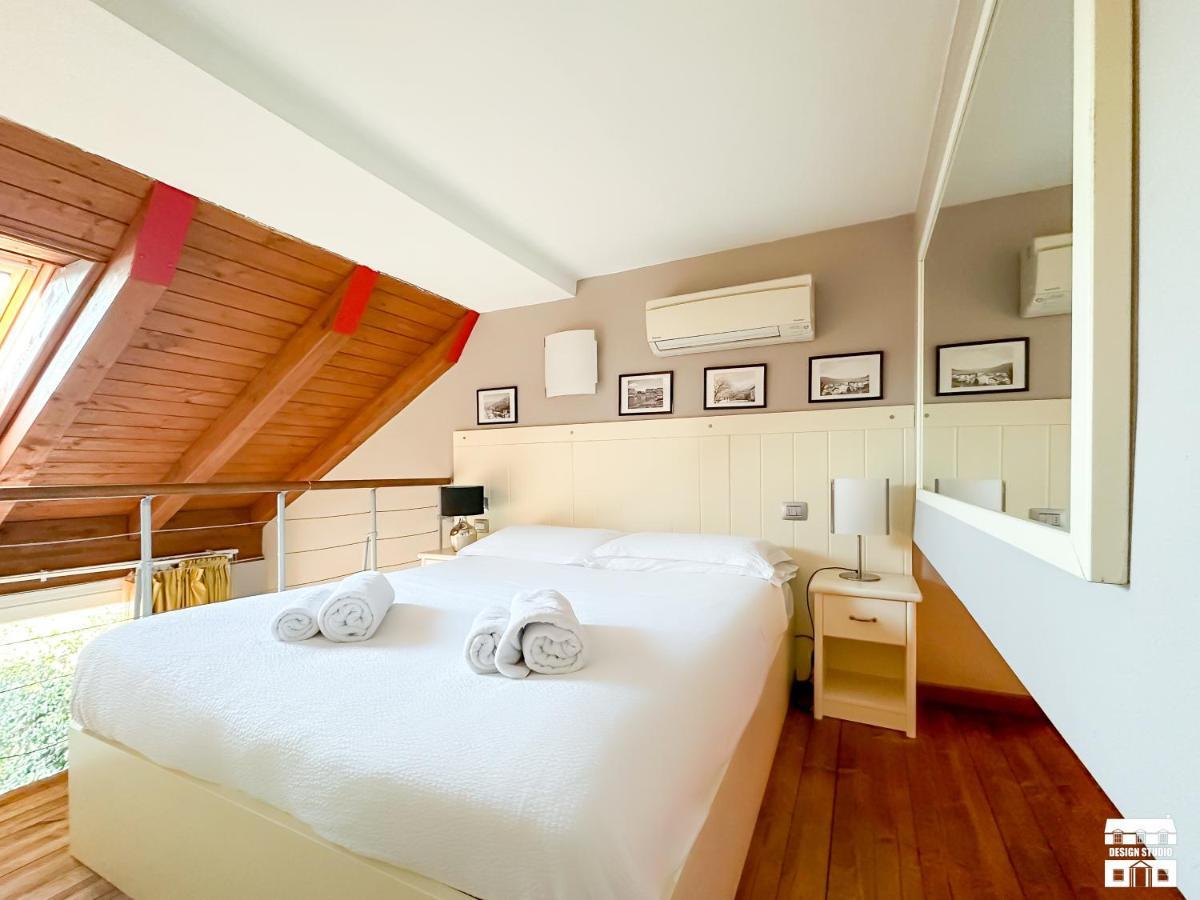 Cozy Cottage By Design Studio Bellano Bagian luar foto