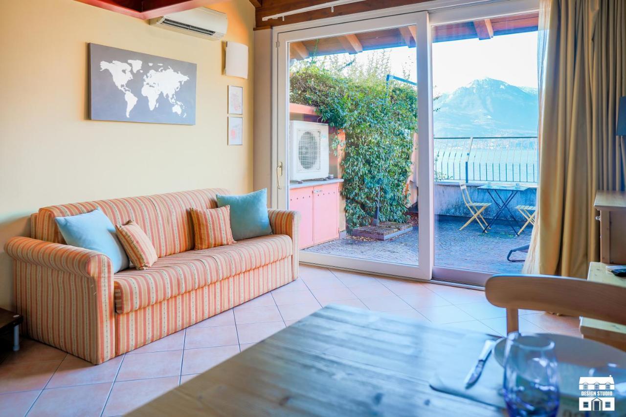 Cozy Cottage By Design Studio Bellano Bagian luar foto
